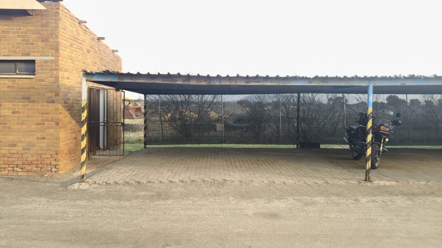 To Let Commercial Property for Rent in Bloemfontein Rural Free State
